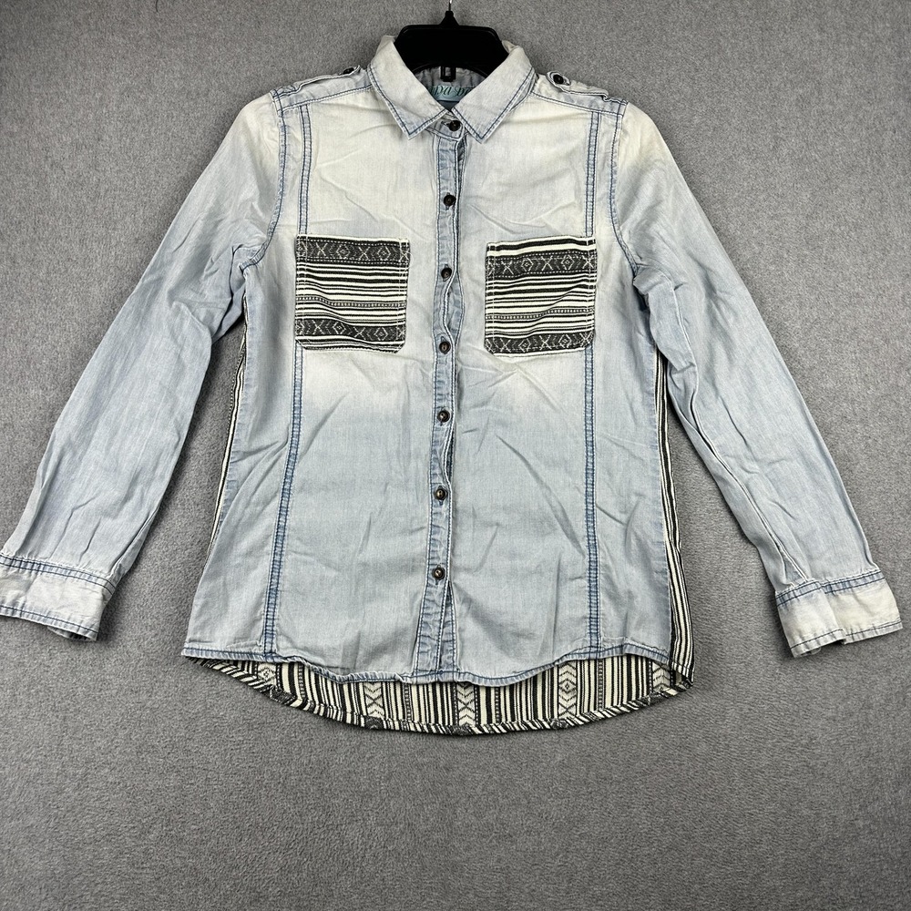 Acid Washed Shirt Womens Small Light Blue Chambray Button Down Aztec Back